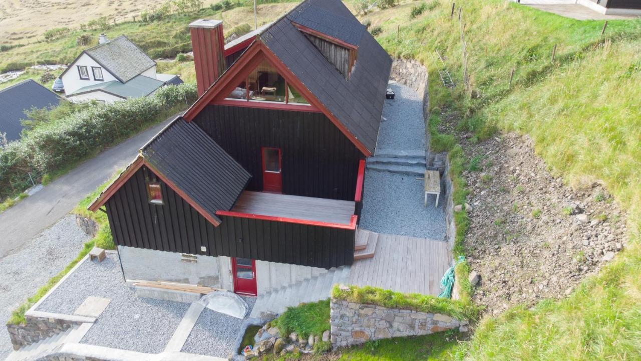 Idyllic Vacation Home With A Breathtaking View Bour Екстериор снимка